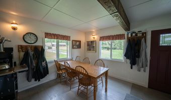 5692 Meadow Creek Rd, Bonners Ferry, ID 83805