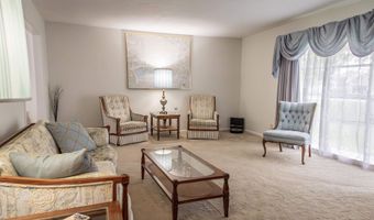 584 Trinton Cir, Bedford, IN 47421