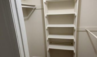 2602- E S ARLINGTON MILL Dr, Arlington, VA 22206
