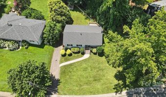 2528 Arnold Dr, Charlotte, NC 28205