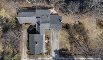 37 High St, Bradford, NH 03221
