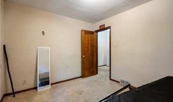 151 Overlook Dr, Alliance, OH 44601