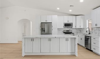 2188 Shadow Canyon Dr, Bullhead City, AZ 86442