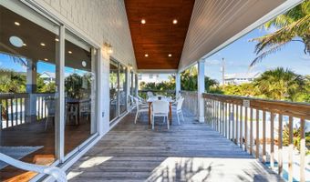 612 FERN St, Anna Maria, FL 34216