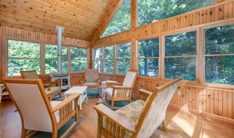 56 Larkspur Ln, Bristol, CT 06010