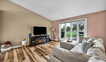 3419 STURBRIDGE Ln, Brunswick, OH 44212