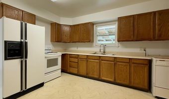 2001 Shoshone Trl, Cody, WY 82414