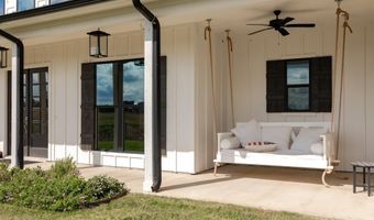 469 Rolling Hills Blvd, Alvord, TX 76225
