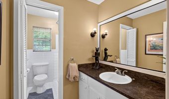 13239 Old Woolmarket Rd, Biloxi, MS 39532