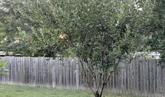 1220 Crystal Dr, Benton, AR 72015