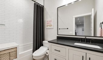 3731 Bitterroot St, Bentonville, AR 72712