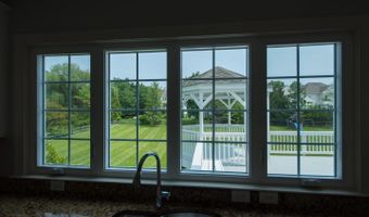 10709 BOSWELL Ln, Potomac, MD 20854