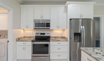 1616 Lena St, Baker, FL 32531