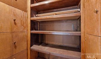 611 E Dewey Ln, Caldwell, ID 83607