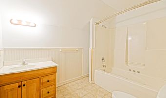 33810 N HERON Dr, Lewes, DE 19958