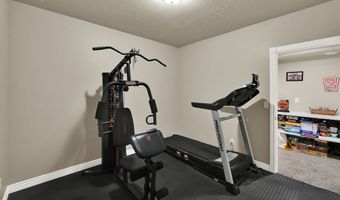 4433 S DEVONSHIRE Dr E, Bountiful, UT 84010
