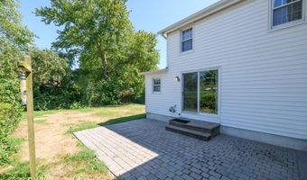 315 Leonardville Rd, Belford, NJ 07718