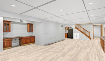 5310 Dorsett Dr, Madison, WI 53711