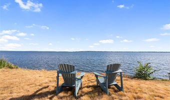 10 Blanding Ave, Barrington, RI 02806