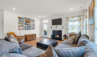113 Edenton Dr, Barnegat, NJ 08005