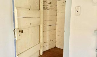 23613 FRONT St, Accomac, VA 23301