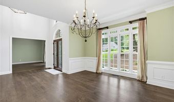 5185 Catalpa Knl, Acworth, GA 30101