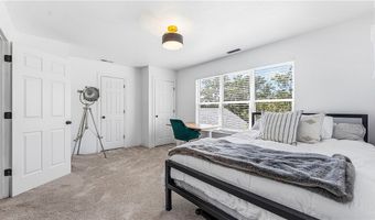4301 SW 2nd St, Bentonville, AR 72712