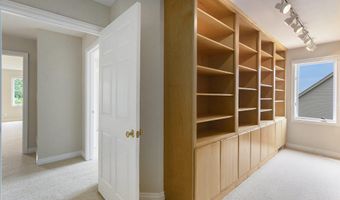 436 Pine Brae St, Ann Arbor, MI 48105