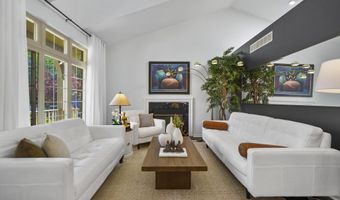 5841 Lafayette Ln, Ann Arbor, MI 48103