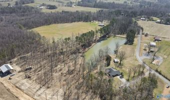 657 Maze Rd, Arab, AL 35016