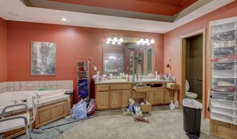 129 Riverview Dr, Anderson, MO 64831