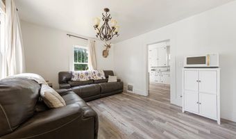 518 E 5th St, Albert Lea, MN 56007