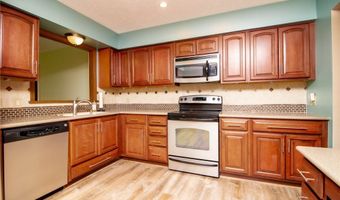 2505 Vollmer Dr, Austintown, OH 44511