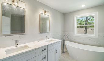 443 Fremont Ave, Bayville, NJ 08721