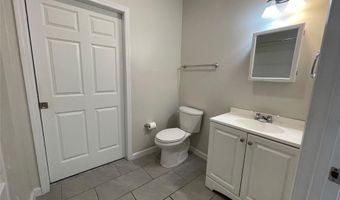 47 Park Ave D, Amityville, NY 11701