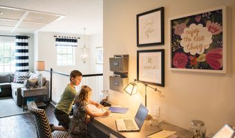 2305 Bee Orchard St, Apex, NC 27502