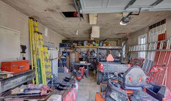 453 Stockholm St, Asbury, MO 64832