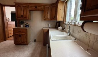 1388 Midline Rd, Amsterdam, NY 12010