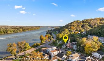 109 5th St, Aurora, IN 47001