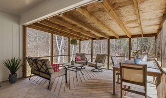 66 Lyford Rd, Brookfield, NH 03872