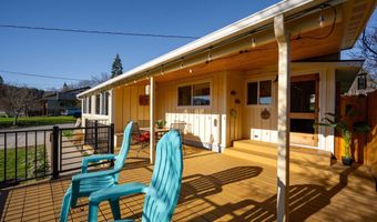 16587 E 6th St, Bayview, ID 83803
