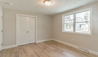 2 Garrison St, Billerica, MA 01821