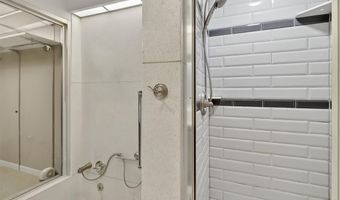 1813 Clare Dr, Alice, TX 78332