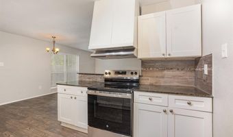 5528 King Dr, The Colony, TX 75056
