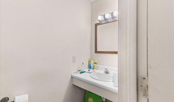 76 Ethan Allen Pkwy, Burlington, VT 05408