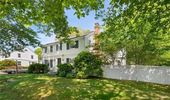 36 Kay Blvd, Newport, RI 02840