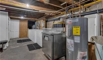 422 High St, Cumberland, RI 02864