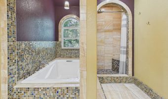 1250 Zenia Bluff Rd, Alderpoint, CA 95511
