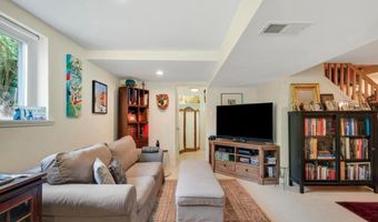 9504 MILSTEAD Dr, Bethesda, MD 20817