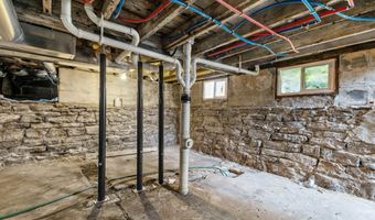 120 E PACIFIC St, Appleton, WI 54911